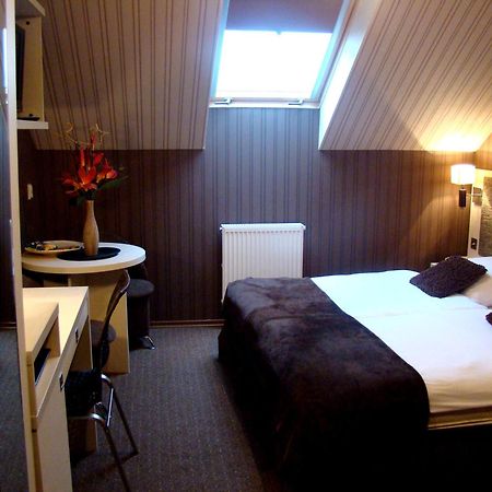 Apart A2 Poznan - 24H - Self Check-In - Free Parking Bagian luar foto