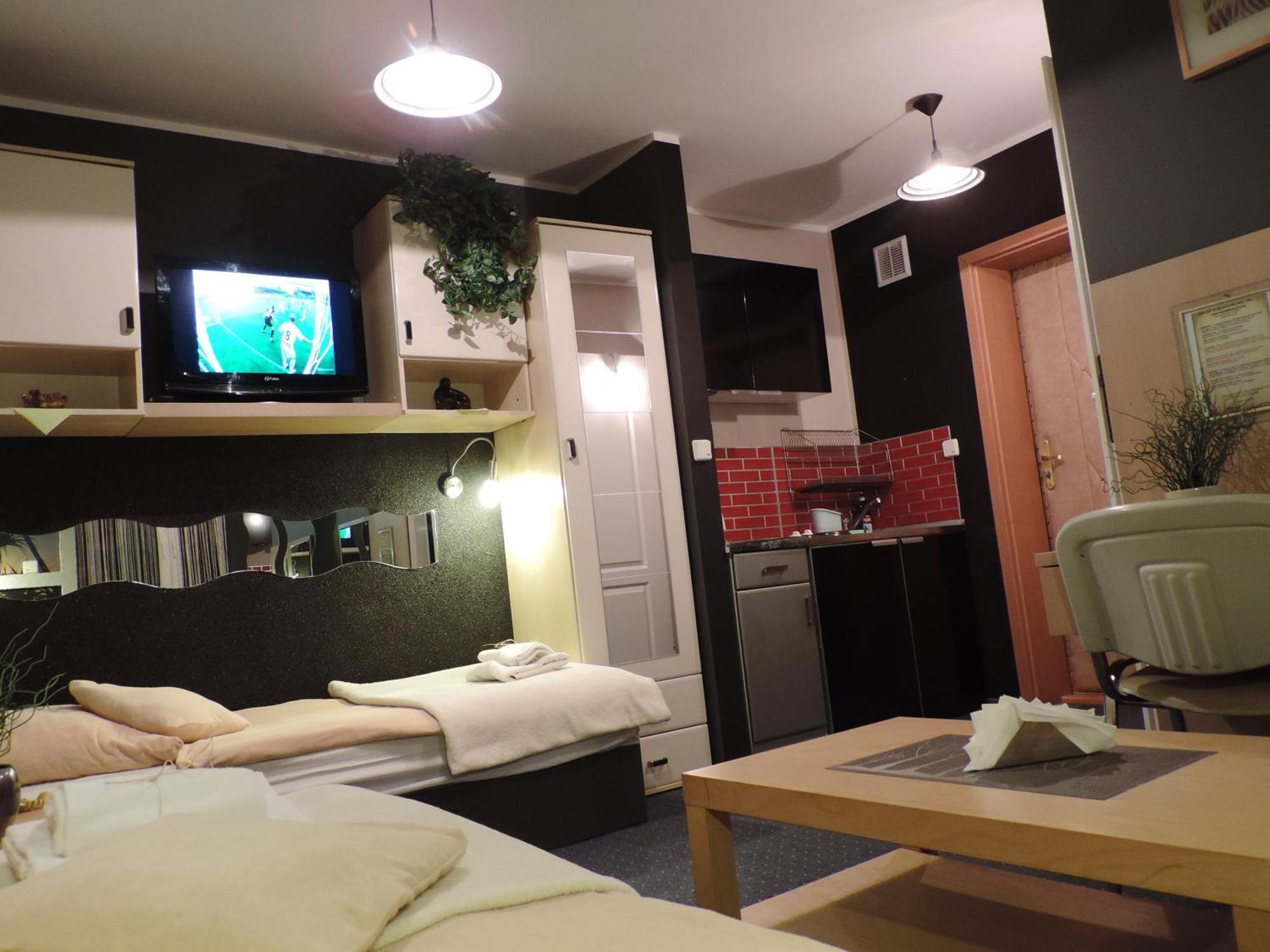 Apart A2 Poznan - 24H - Self Check-In - Free Parking Ruang foto