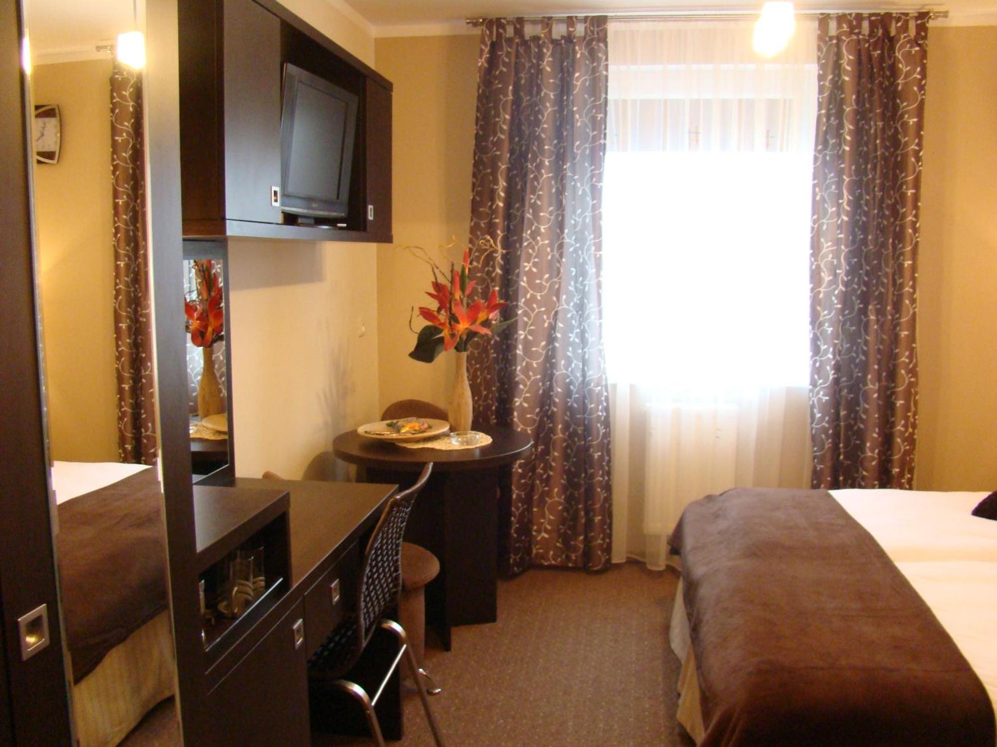 Apart A2 Poznan - 24H - Self Check-In - Free Parking Bagian luar foto