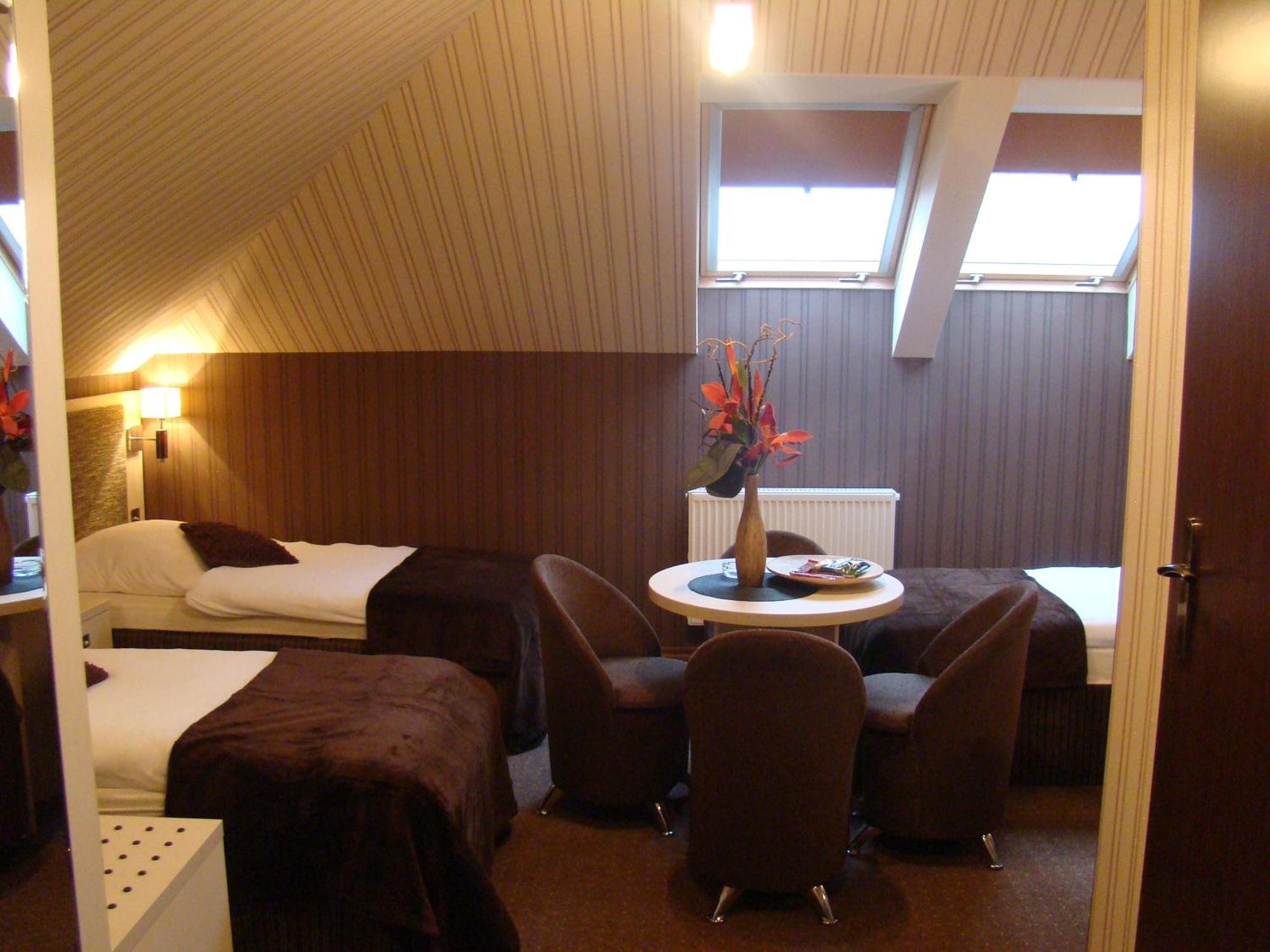 Apart A2 Poznan - 24H - Self Check-In - Free Parking Bagian luar foto