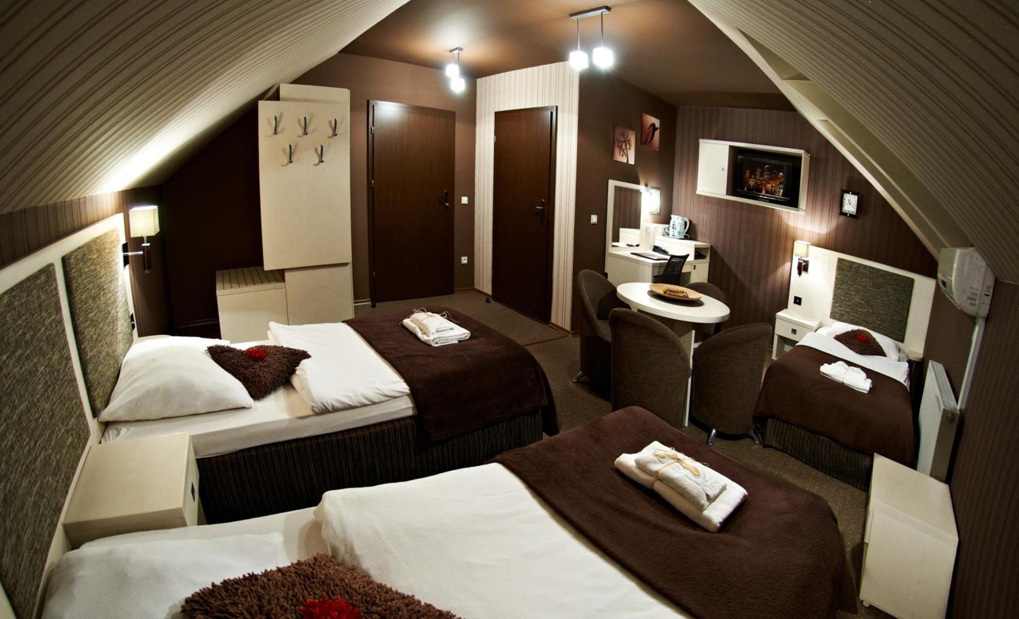 Apart A2 Poznan - 24H - Self Check-In - Free Parking Bagian luar foto