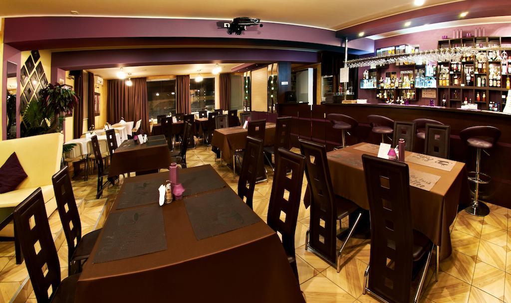 Apart A2 Poznan - 24H - Self Check-In - Free Parking Bagian luar foto